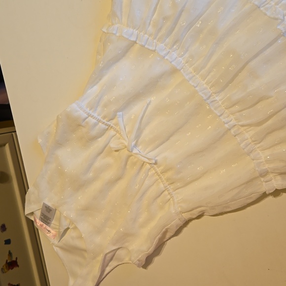 Love to be Loved - Picture 1 of 3